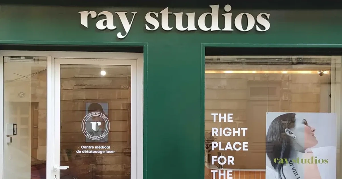 Entrance to a Ray Studios clinic